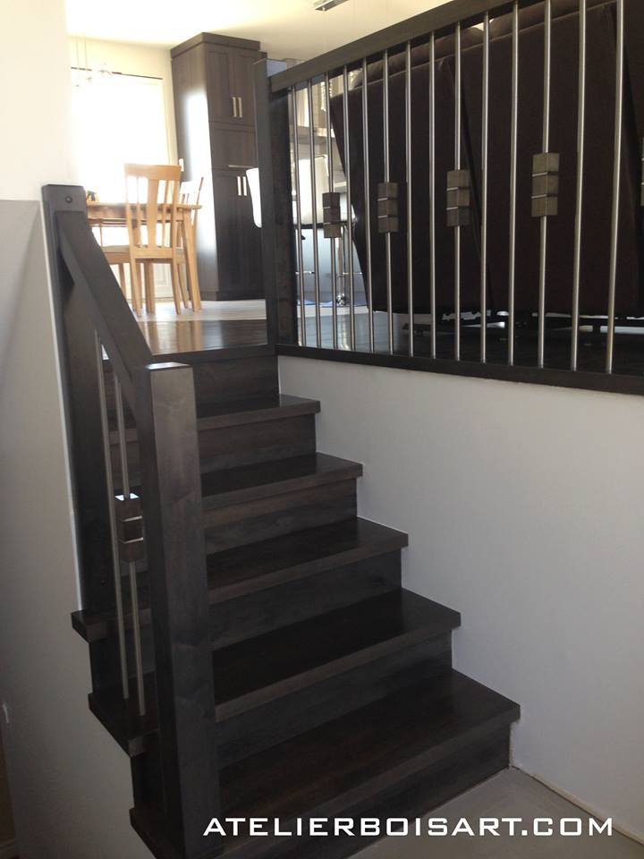 escaliers contemporaine noir stainless bois merisier