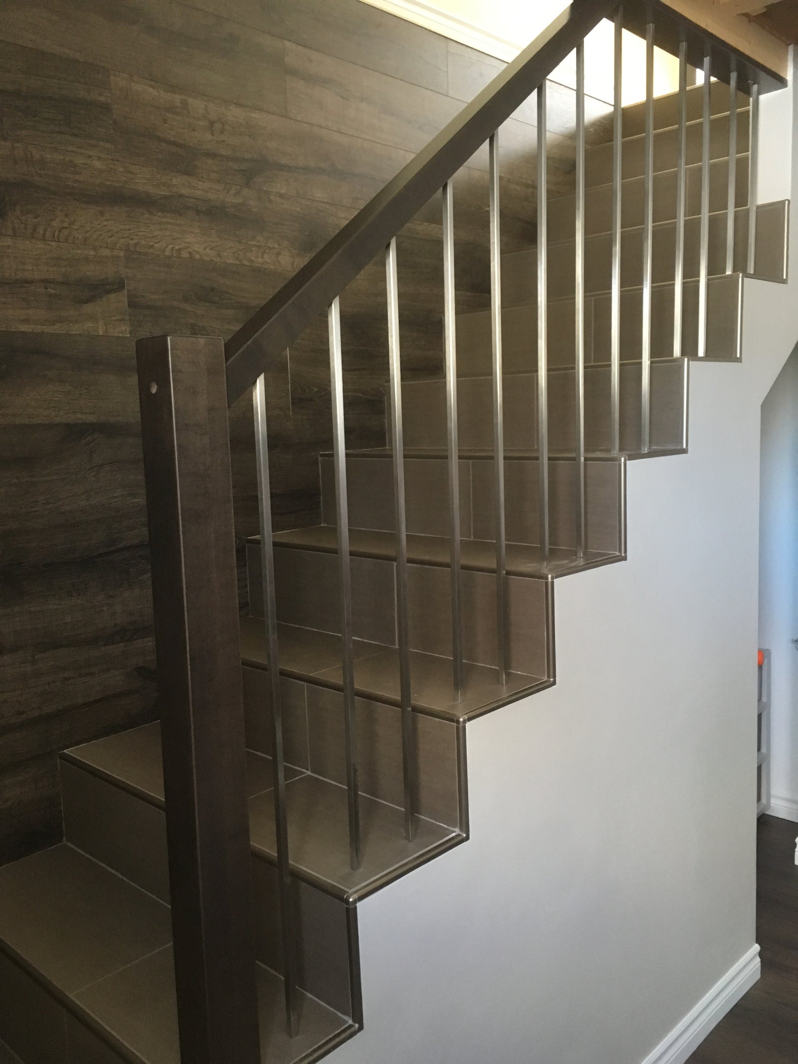 rampe contemporaine stainless bois merisier